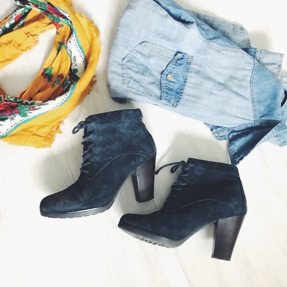 nine west blue suede booties